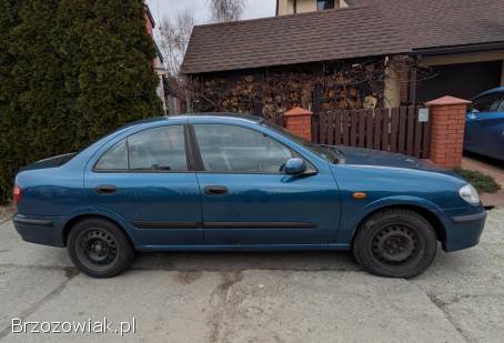 Nissan Almera 2002