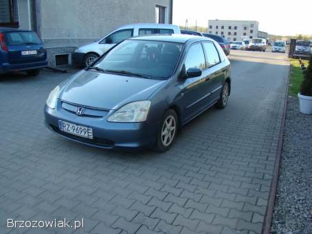 Honda Civic 1.  4 (benz.  ) 90KM 2003