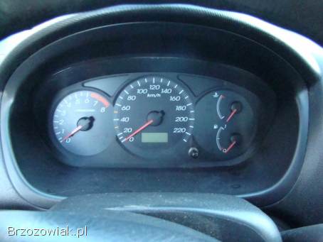 Honda Civic 1.  4 (benz.  ) 90KM 2003