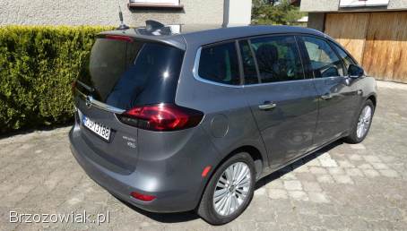 Opel Zafira C 2016
