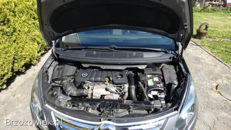 Opel Zafira C 2016