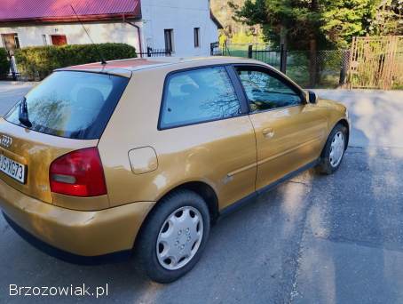 Audi A3 1.  6 automat  2001