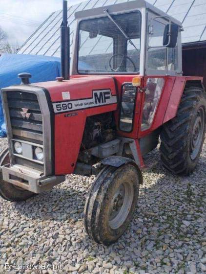 Ciągnik MF 590
