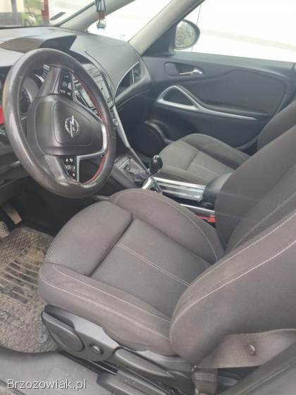 Opel Zafira C 2014