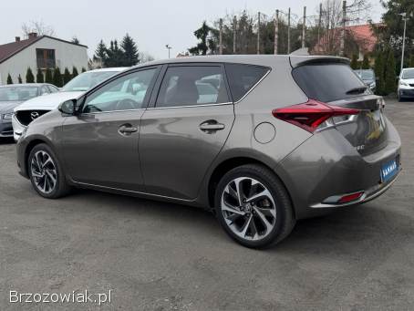 Toyota Auris 1.  2Turbo 116KM  2017