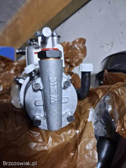 Pompa wtryskowa MF3 nowa WSK Poznań