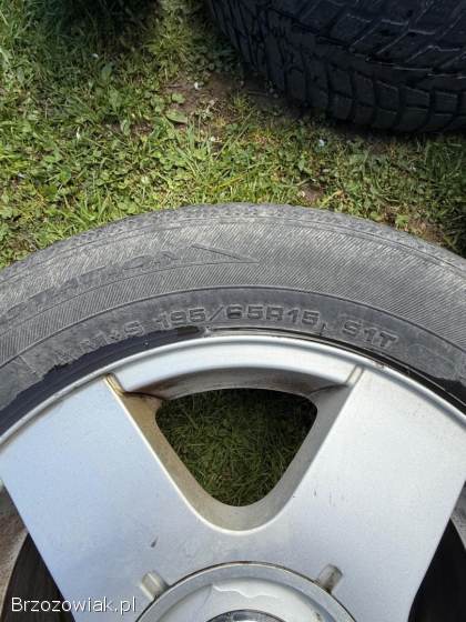 Felgi 15,  5 x 100 do VW Golf 4,  opony zimowe