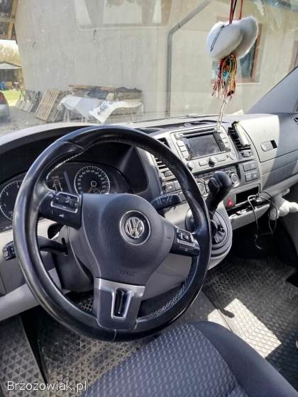 Volkswagen Transporter Caravelle 2015