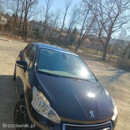 Peugeot 208 2014