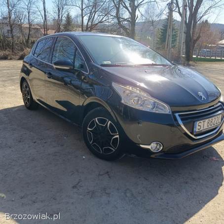Peugeot 208 2014