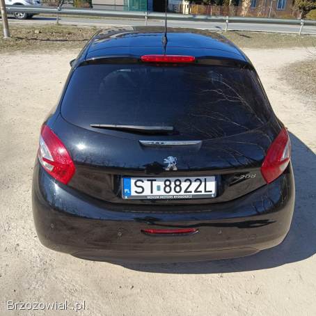 Peugeot 208 2014