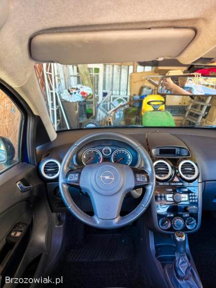 Opel Corsa D 2009