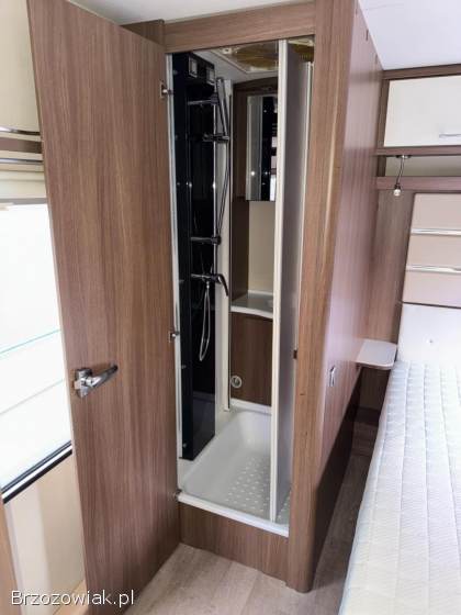 RUBIS PREMIUM 570 Klimatyzacja,  DMC:1800kg,  Sucha,  Zarejestrowana