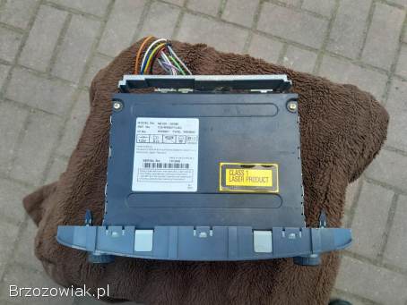 Sprzedam orginalne radio toyota avensis t25