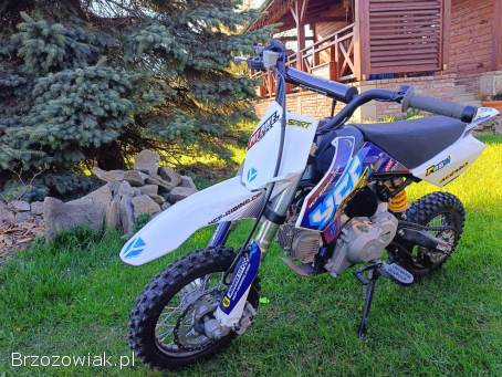 YCF Cross 2022