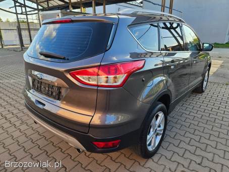 Ford Kuga 1.  6 16V 150KM  2014