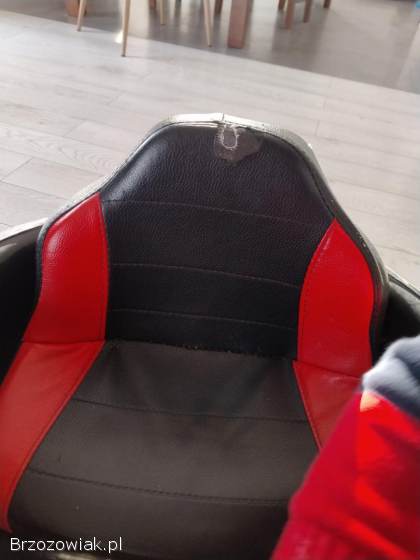 Sprzedam auto na akumulator dla dziecka
