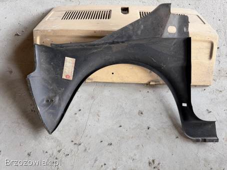 Błotnik przedni prawy Fiat 126P/Maluch -  NOWY