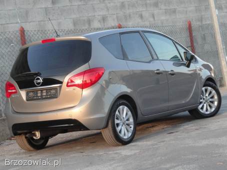 Opel Meriva 1,  4T  2014