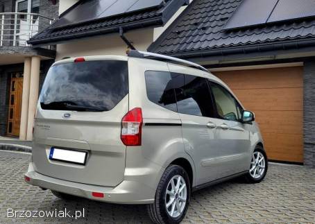 Ford Tourneo Courier Titanium Pb +Lpg 2017
