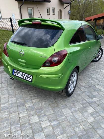 Opel Corsa D 2011