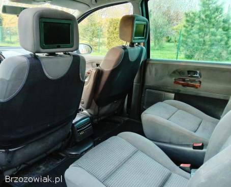 Volkswagen Sharan Po lifcie 2,  0  2006