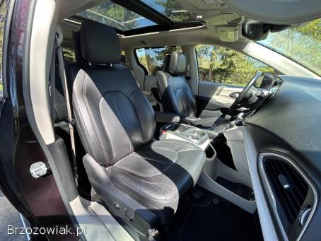 Chrysler Pacifica 2017