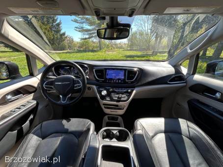 Chrysler Pacifica 2017