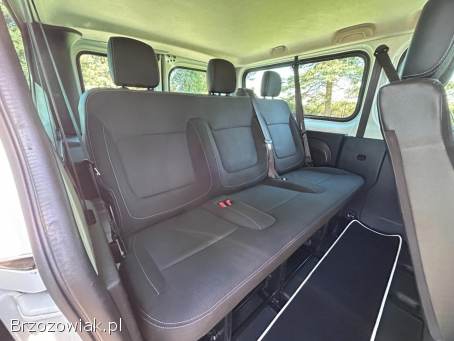 Renault Trafic 9 osobowy 2019