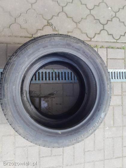 Sprzedam opony letnie 205/55r 17 bridgestone