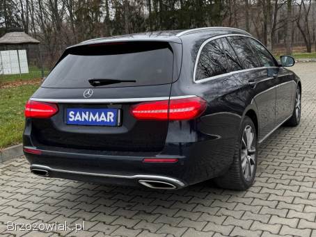 Mercedes-Benz Klasa E 200 4-Matic 2.  0i 2017