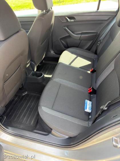 Škoda Rapid Spaceback 2015