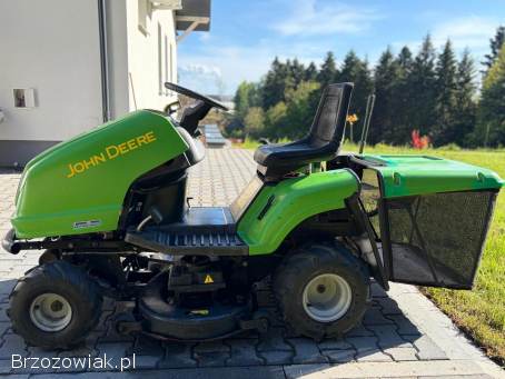 John Deere LawnBoss 15.  5 HP + pług + kosz