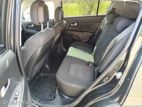 Kia Sportage 1.  7CRDI 115km 15 2015