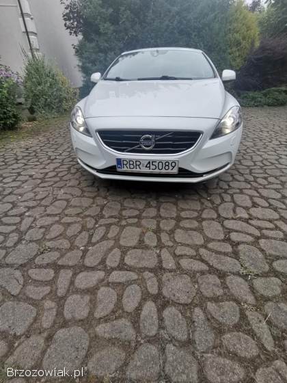 Volvo V40 2015