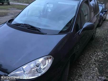 Peugeot 807 2004