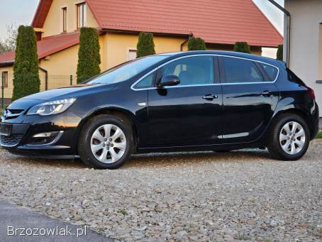 Opel Astra Full opcja 2014