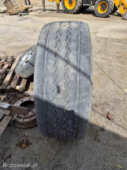 Opona GOODYEAR 445/75 R22.  5