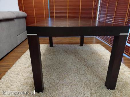 Stół drewniany PAGED MEBLE wenge wraz z krzesłami