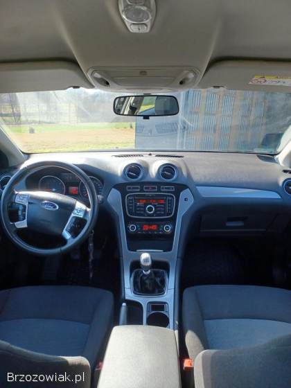 Ford Mondeo Mk4 lift.   2014