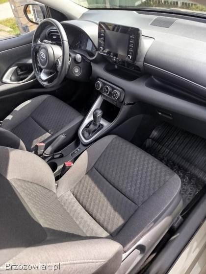 Toyota Yaris IV 2023