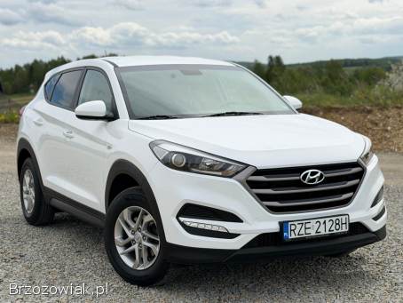 Hyundai Tucson 1.  6 BENZYNA  2016