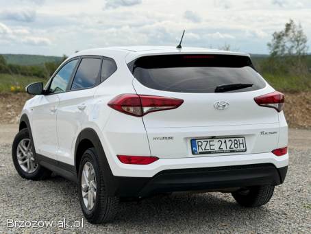 Hyundai Tucson 1.  6 BENZYNA  2016