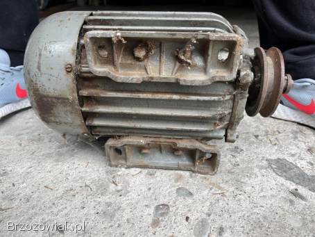 Sprzedam silnik 2.  2 kw