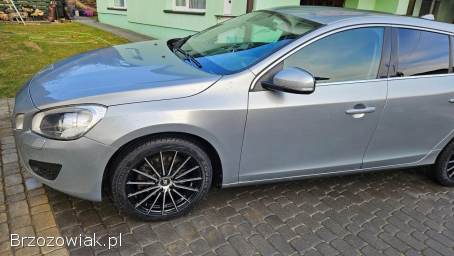 Volvo V60 2011
