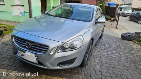 Volvo V60 2011