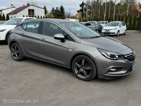 Opel Astra 2016