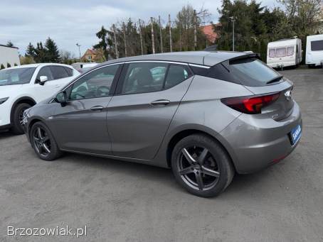 Opel Astra 2016