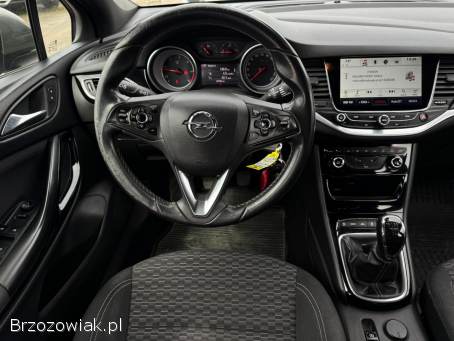 Opel Astra 2016