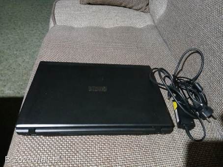 Dwie szt.  laptop Stone ekran 15 cali.